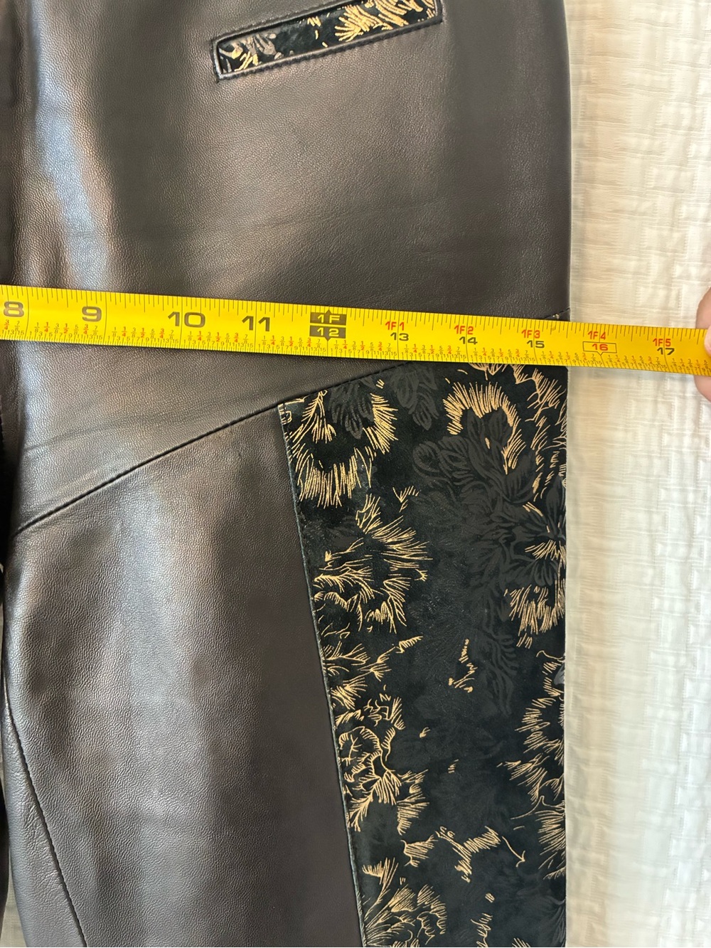 VTG Black Italian Leather Pants with Floral Brocade Side Panels - Picture 4 of 10
